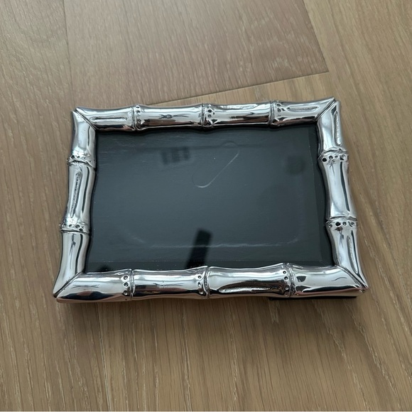 Other - Bamboo Silver 5x7 picture frame photo stand card holder decor home VTG gift new